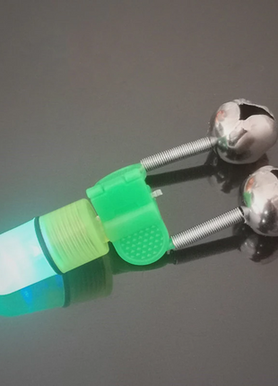 10/40 PC LED Night Fishing Bite Bait Alarm 2 Bells Light Rod Tip Clip Puce Gaia