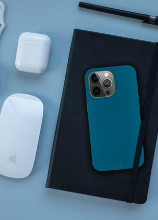 Biodegradable phone case - Deep Sea Blue Tan Lily