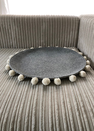 Saveplace® Round Pet Mat -  Various Colors BIG PomPom, 2 Sizes Grey Chaos
