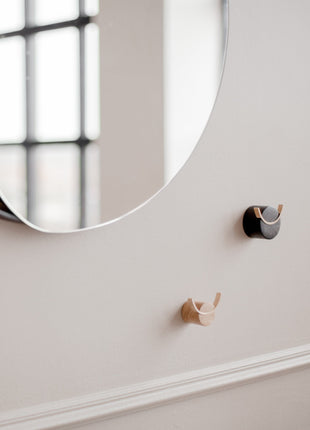 Wall hook DEER | oak wood, brass Biotite