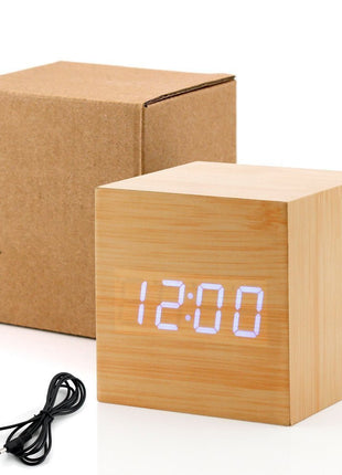 Voice-activated Cube Alarm Clock Fuchsia Molly