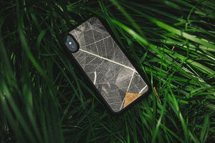 Organic Case - Skeleton Leaves Tan Lily